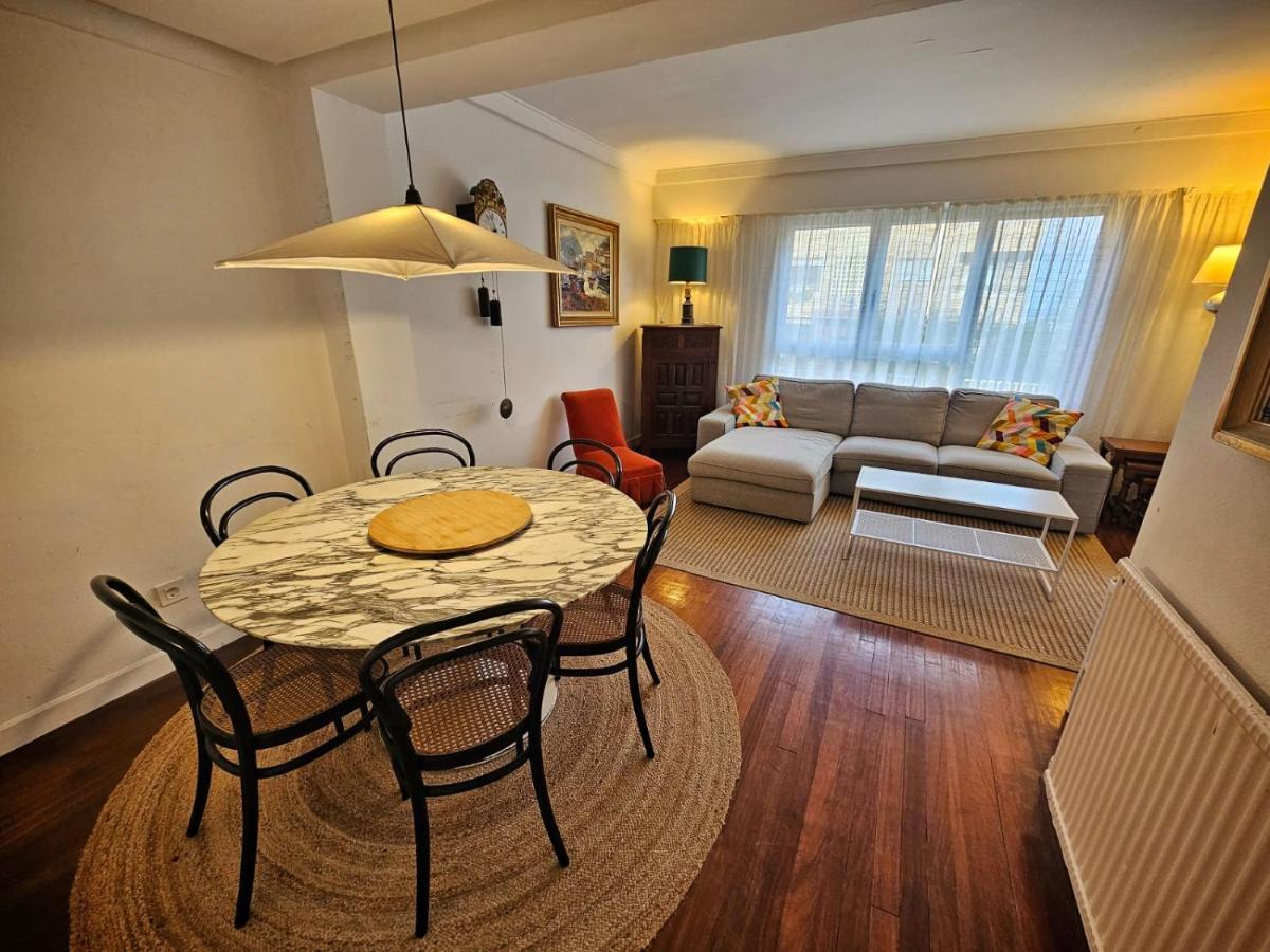 Amplio Piso En La Playa De 135 M2 Con Garaje Apartment Zarautz Luaran gambar